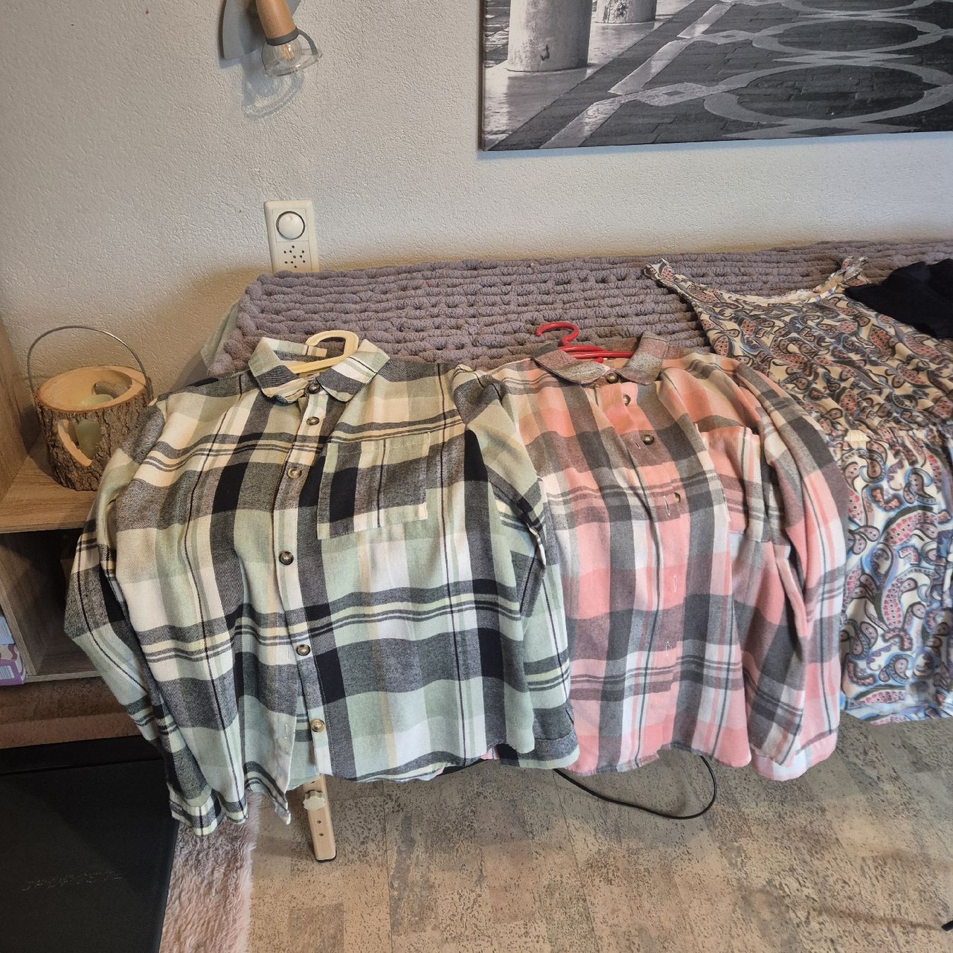 Lotti di vestiti: Damenkleider – Usato da näfels venduto da vrenit 6