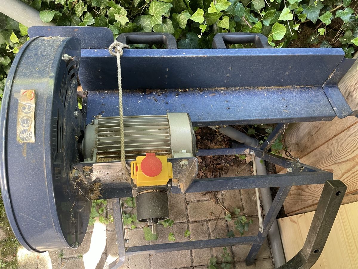 Einhell Seghe: Einhell Wipp-Fräse – Usato da Balsthal venduto da Rhaefel 1