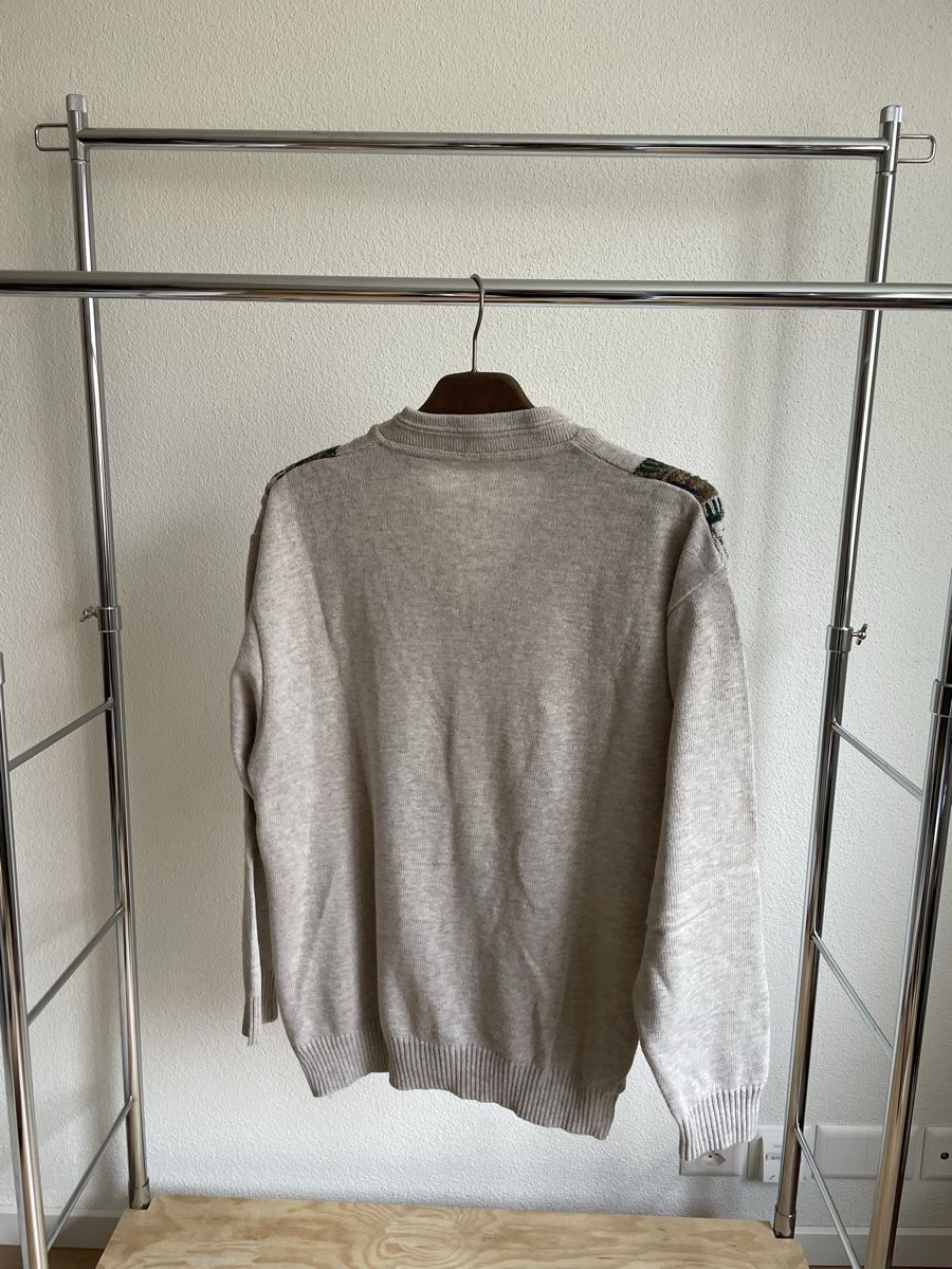 Maglioni & Felpe: Pullover mit V-Kragen – Usato da Kriens venduto da elly24 1