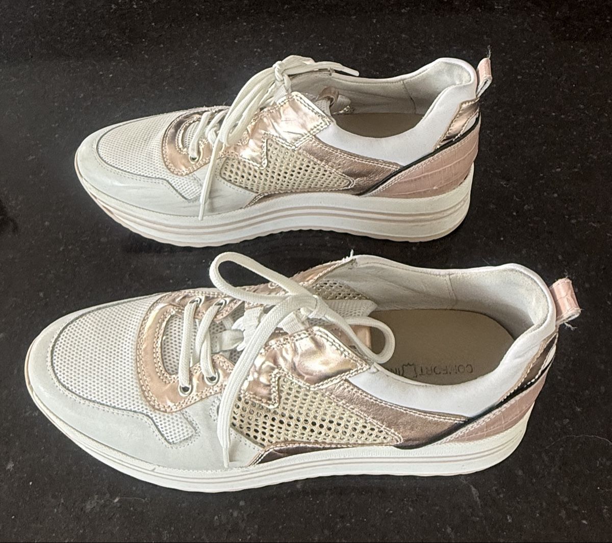 Chaussures femmes: NERO GIARDINI Schuhe, Gr. 40 – D'occasion à Adligenswil par Esthee 2