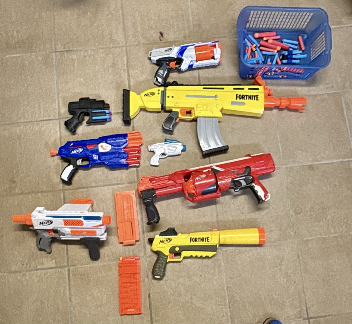 Nerf Spielzeuge: NERF Guns – Gebraucht aus Geroldswil von Mahou82