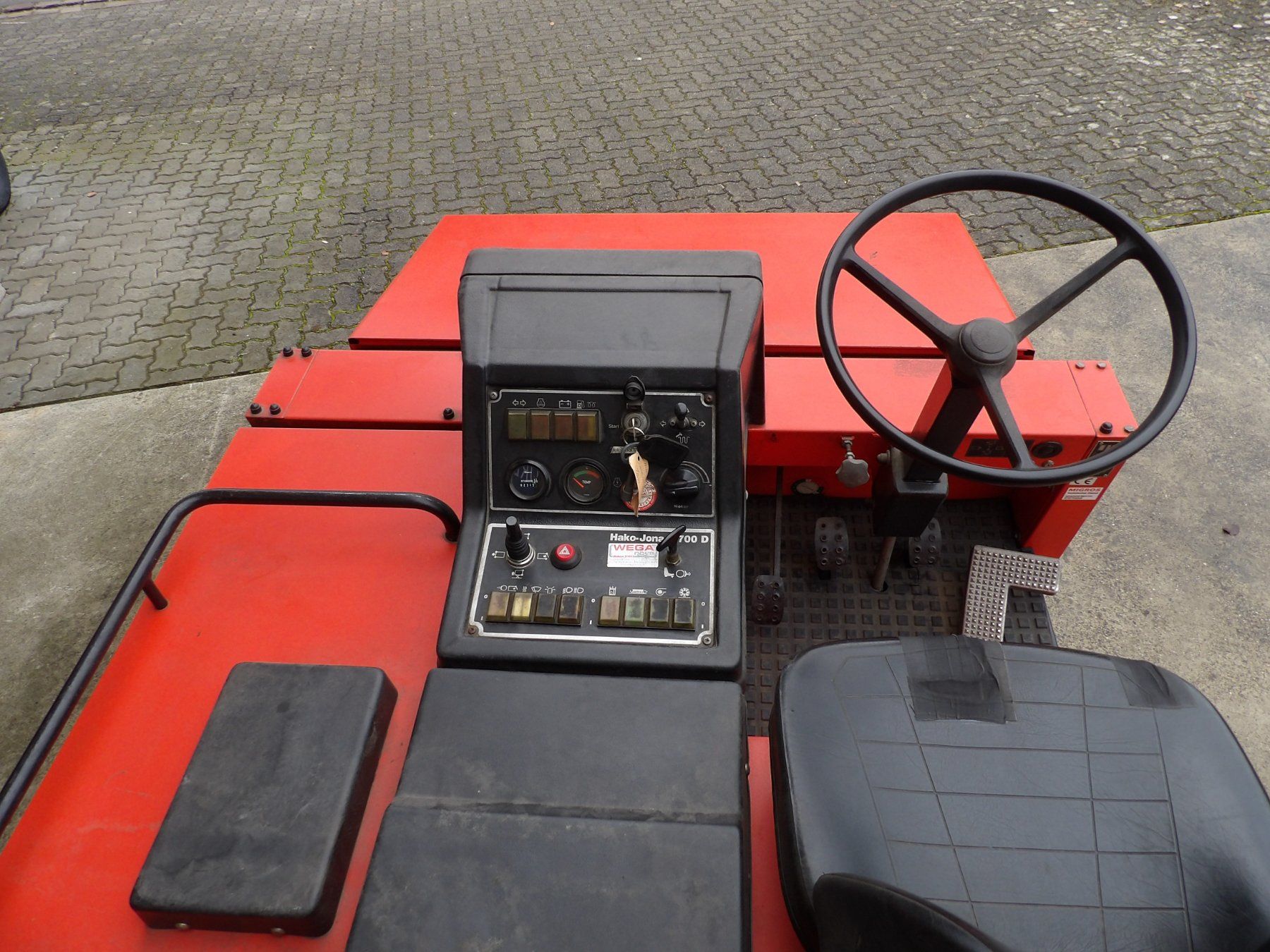Hako Tutte le macchine: Hako Jonas 1700 D Kehrmaschine – Usato da Lyssach venduto da stuly 3