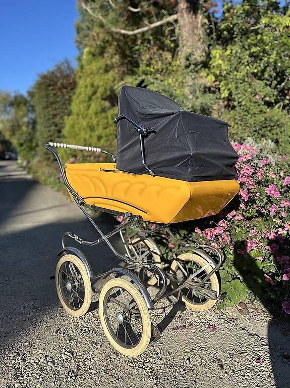 Carrozzine: Antiker Kinderwagen – Usato da Wolfhausen venduto da noba13 1