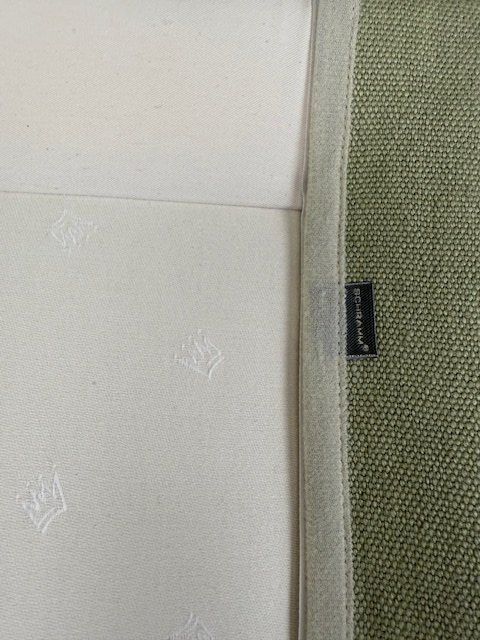 Betten: SCHRAMM Bett Basis 18 mit Kopfteil Change, 180x200 – Neu (gemäss Beschreibung) aus Winterthur von Schlafpunkt 4