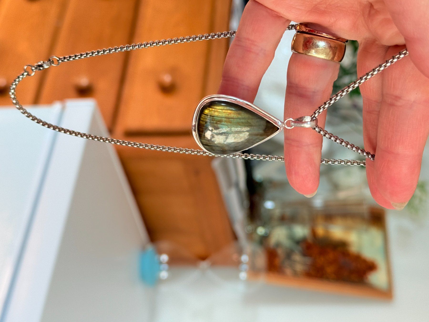 Catenine: Collier Labradorite naturelle – Nuovo e nell'imballaggio originale da Genève venduto da AGBERG 6
