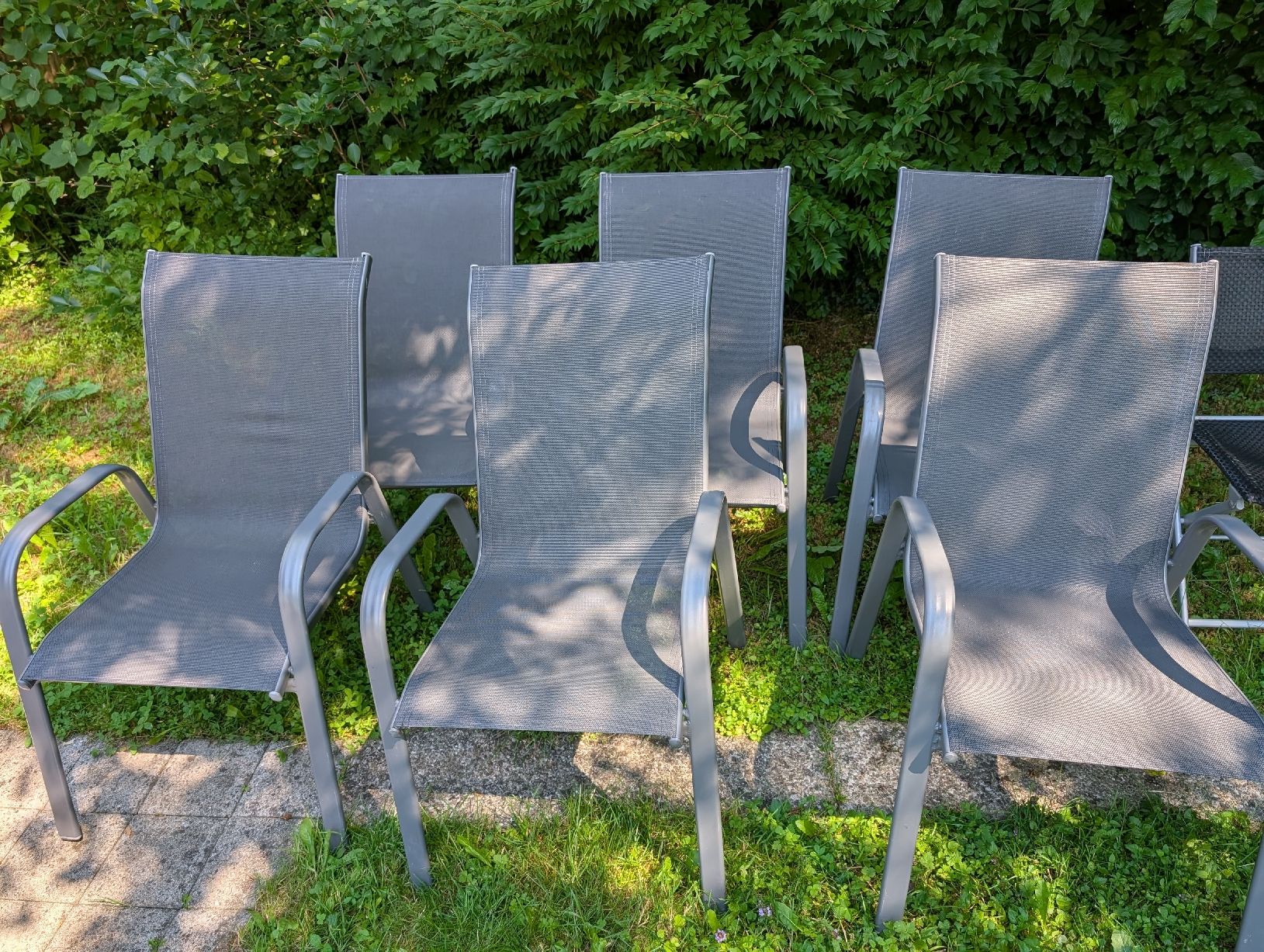 Sedie: 6 bequeme Gartenstühle – Usato da Rotkreuz venduto da crumble