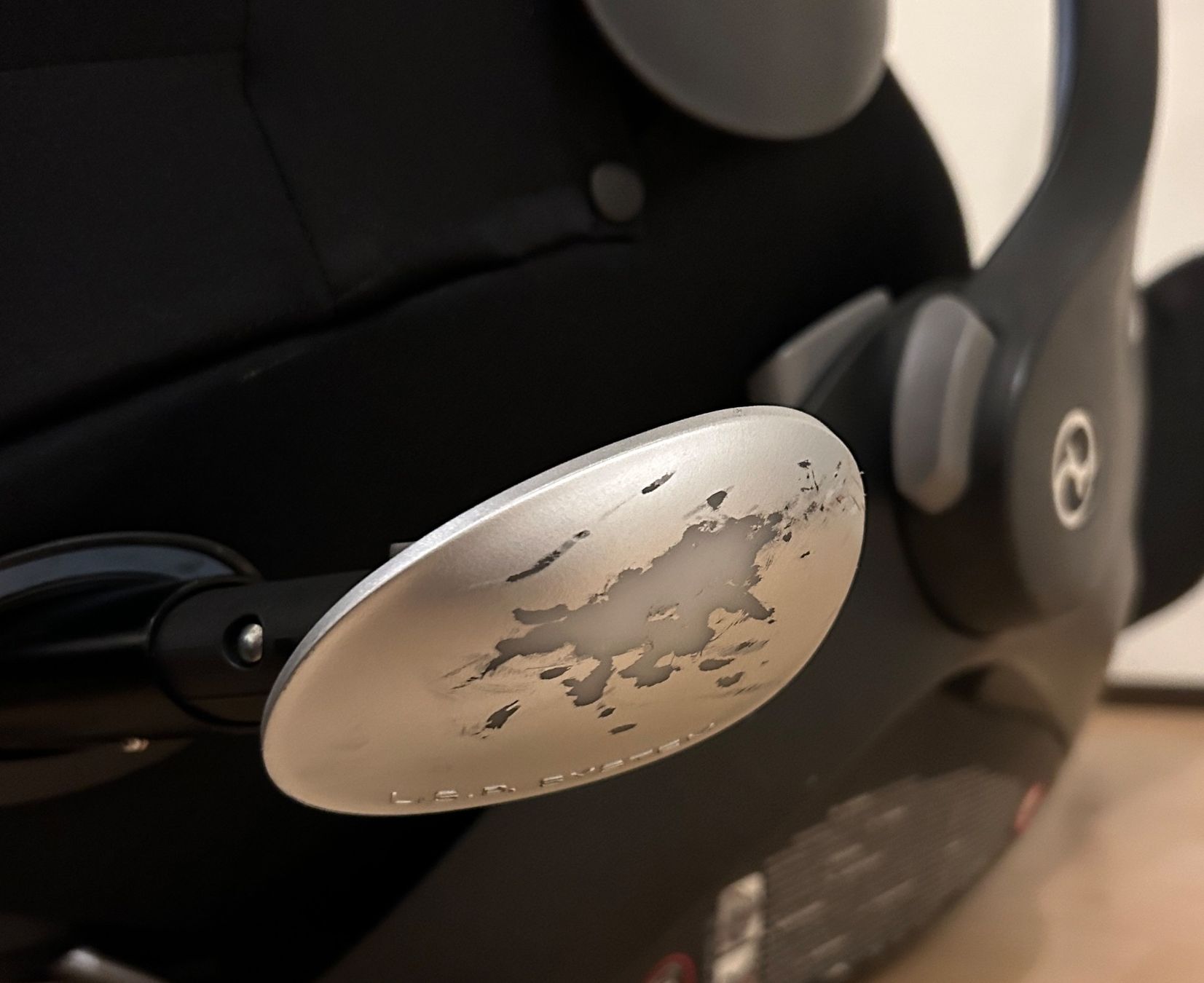 Cybex Seggiolini per auto: Babyschale Cybex Cloud Q inkl. Base Q Fix – Usato da Lachen SZ venduto da Tuco23 6