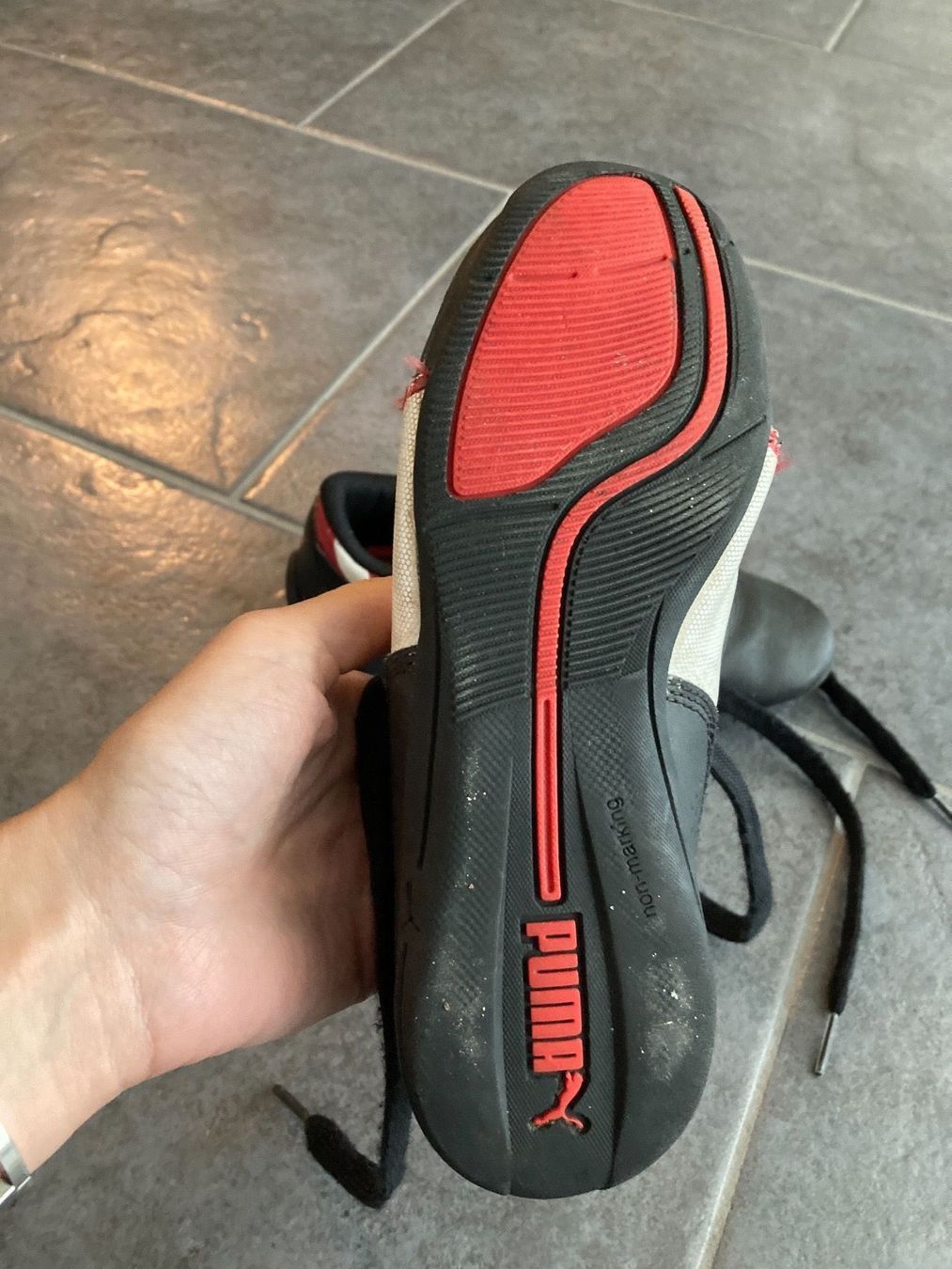 Puma Scarpe per ragazzi: Turnschuhe PUMA Gr. 32 (eher kleiner!) – Usato da Uttigen venduto da daeni_83 2