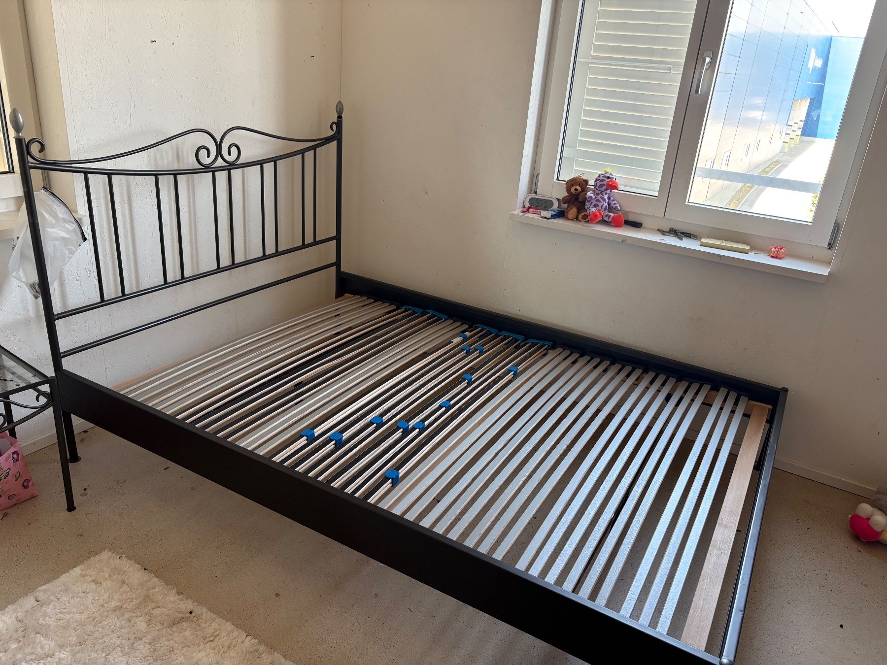 Livique Betten: Metallbett 140x200cm – Gebraucht aus Winterthur von brunnmad