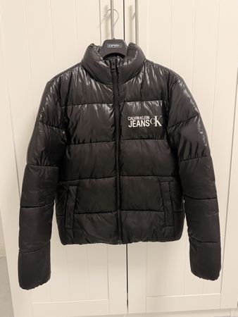 Calvin Klein Jeans Winterjacke– Schwarz – Gr.S Top Zustand!
