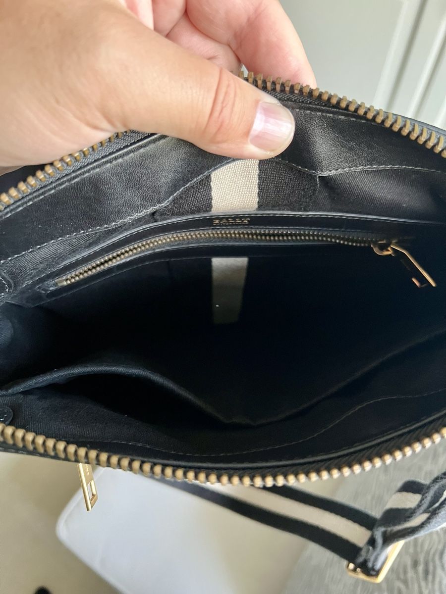 Bally Borse: Bally Umhängetasche  – Usato da Basel venduto da oli_skt9 3