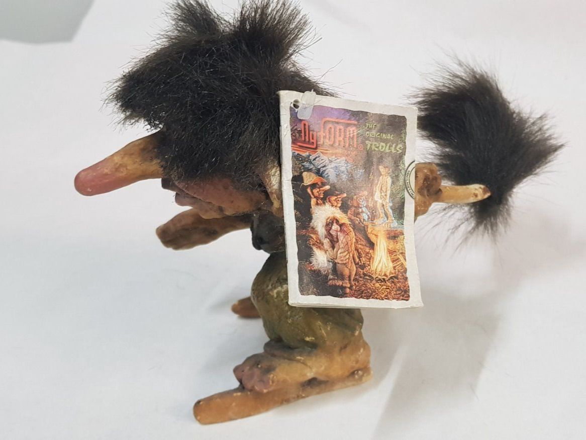Figuren: Troll Figur Schlittschuhfahrer – Gebraucht aus Figino von mayam63