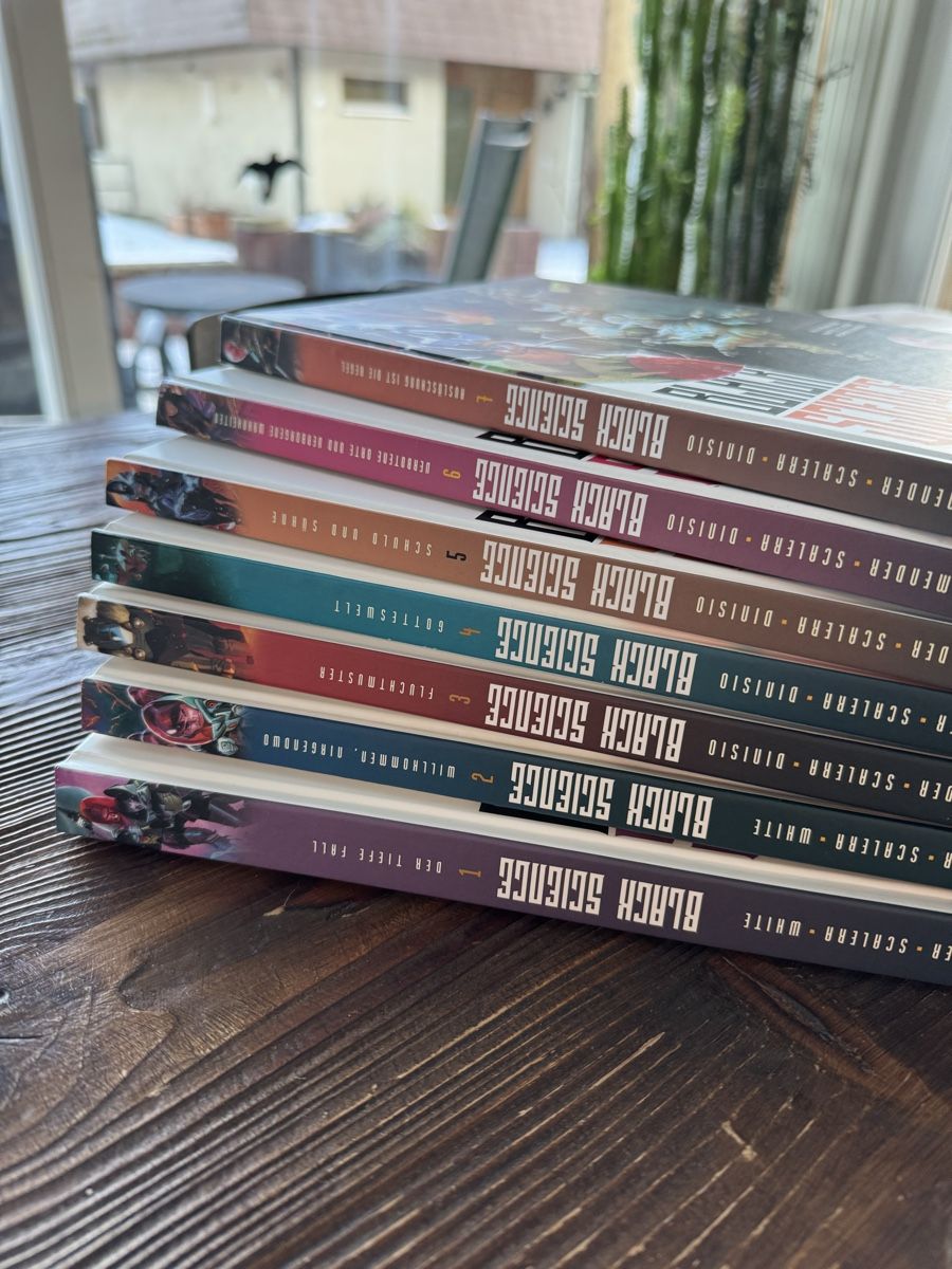 Fumetti: Black Science von Rick Remender, Band 1-7, – Usato da Thun venduto da Dchafar 1