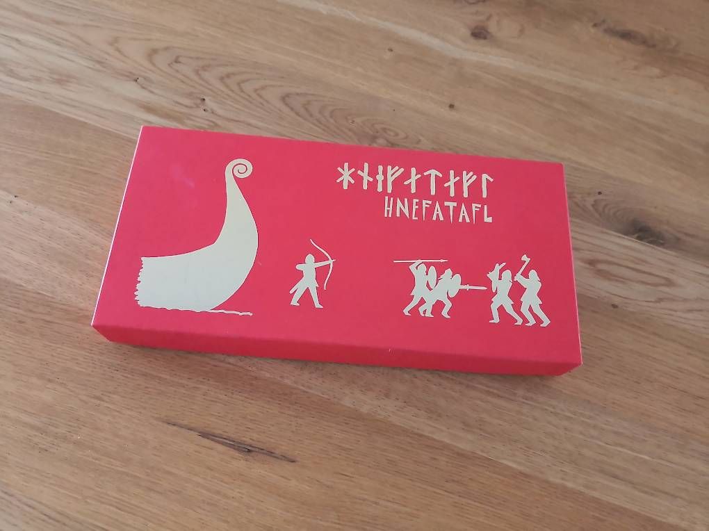Giochi: Brettspiel Hnefatafl, komplett – Nuovo (secondo la descrizione) da Zuzwil SG venduto da alsacia