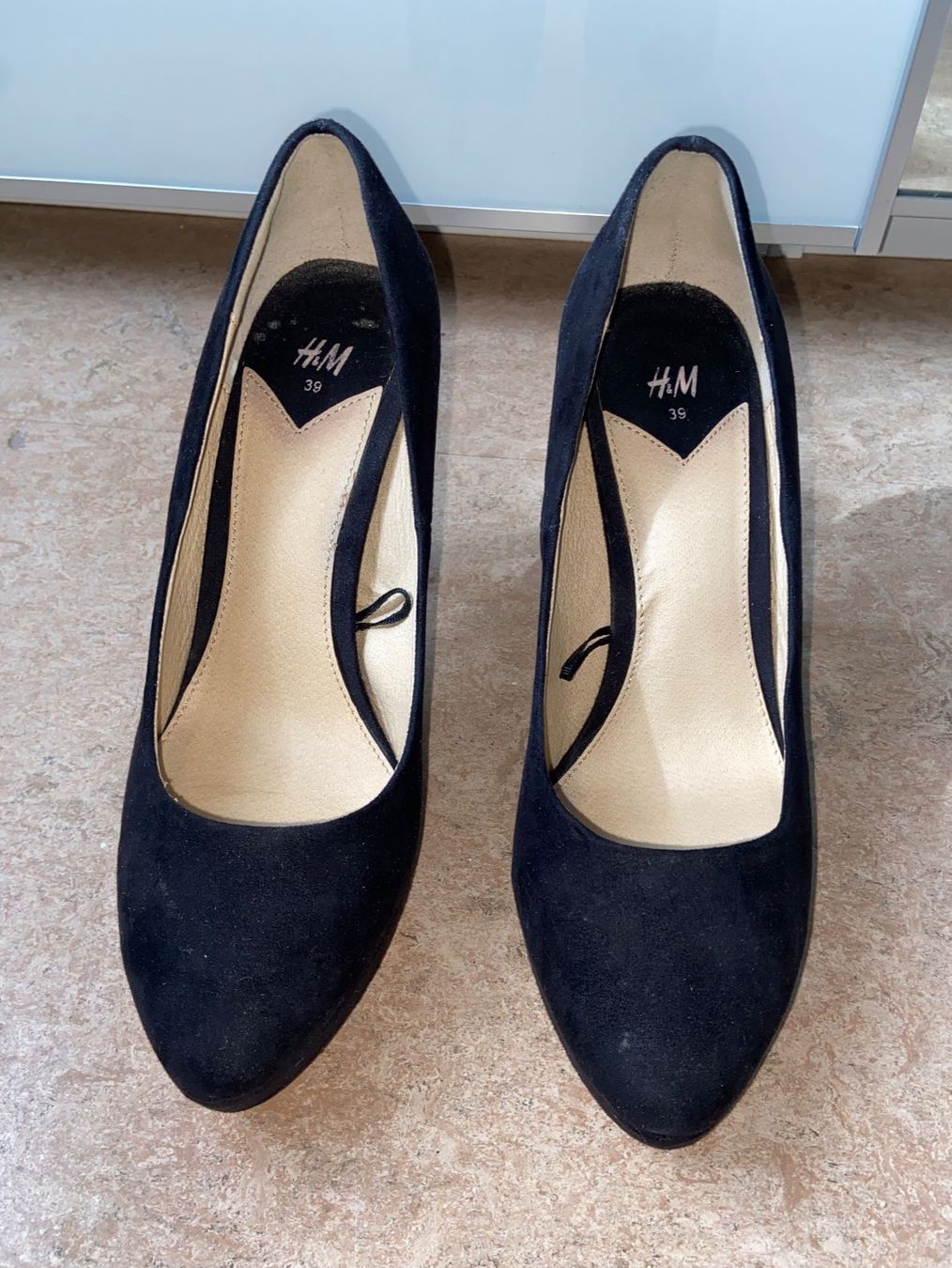 H&M Damenschuhe: Schwarze Pumps von H&M, Gr. 39 – Gebraucht aus Zürich von dedasiba 2