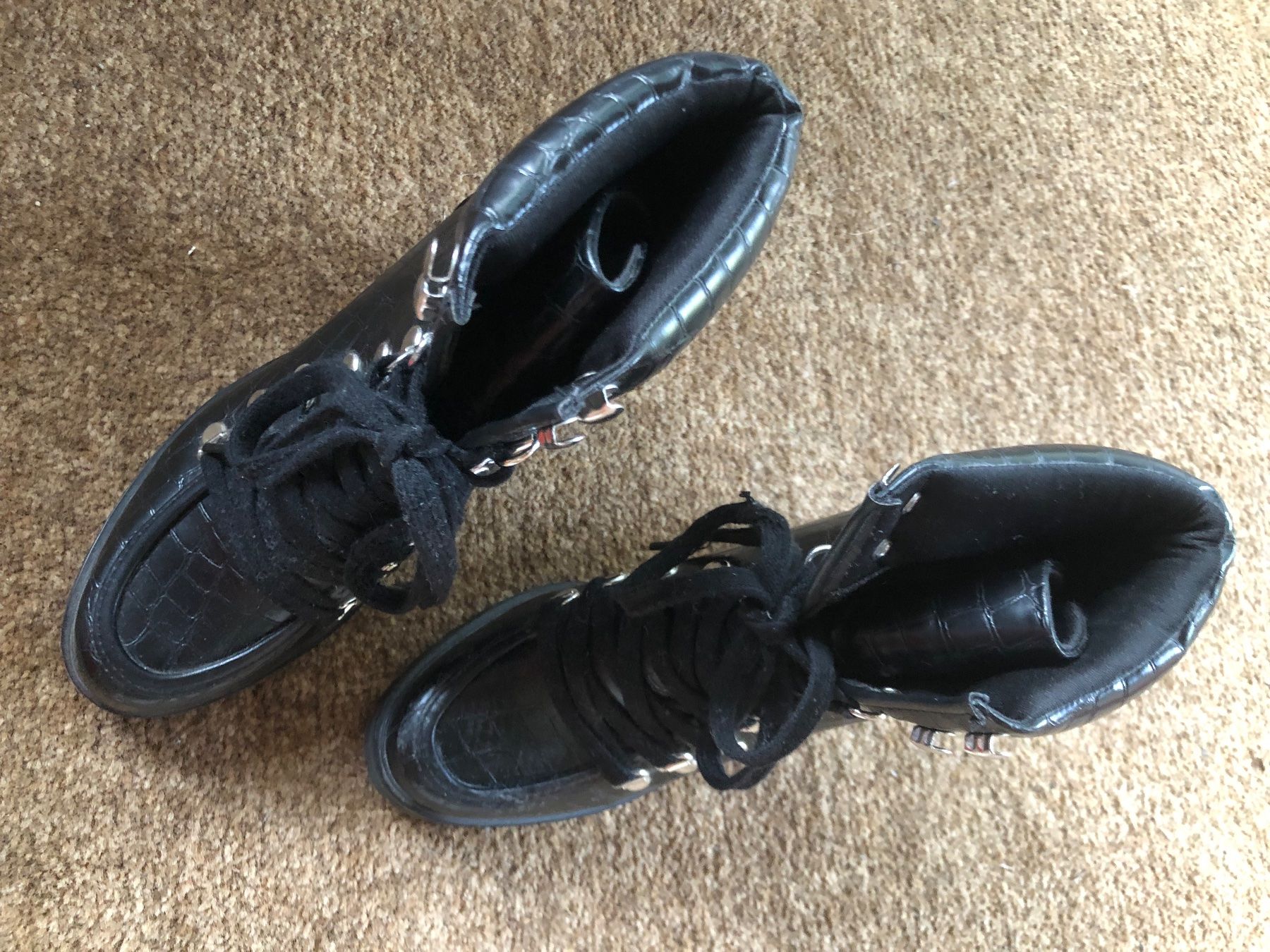Damenschuhe: Stiefeletten – Neu (gemäss Beschreibung) aus Burgdorf von elatria