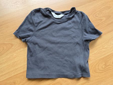 Bauchfreies Shirt Gr. 134 / 140