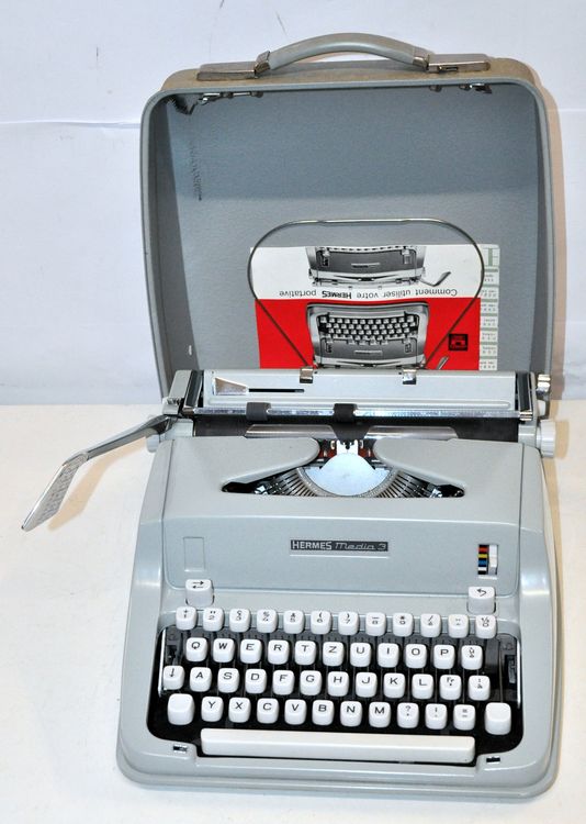 Ancienne machine à écrire Hermès (Gebraucht) in Neuchâtel für CHF 21 ...