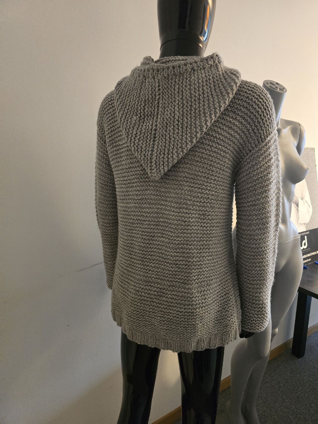 Maglioni & Felpe: handgemachte wollen pullover groß L - XL – Nuovo e nell'imballaggio originale da Zürich venduto da joa_26k8 3