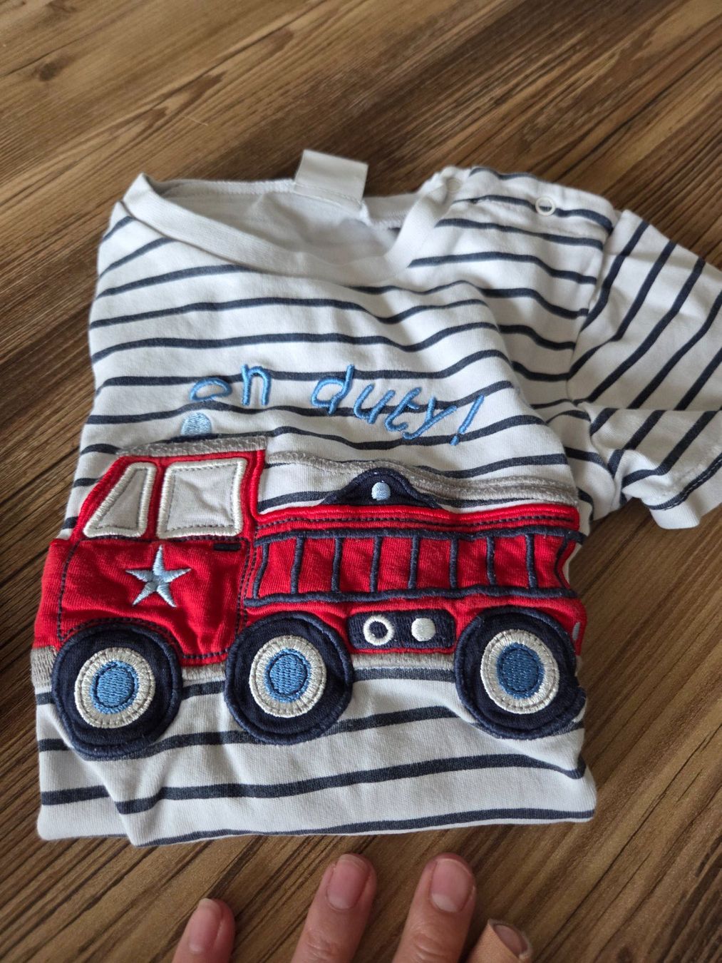 Lotti & Set di vestiti: Kleiderpaket Junge, Sommer, Gr. 86 – Usato da Rupperswil venduto da ecko_red 5