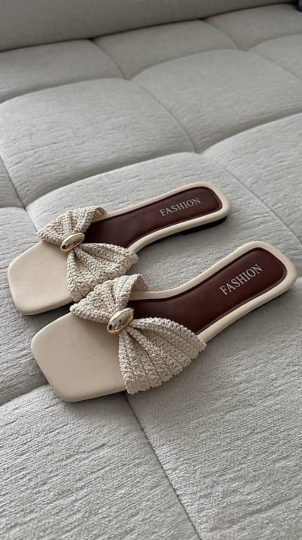 Scarpe da donna: Sandalen – Usato da Waltenschwil venduto da shelly_m