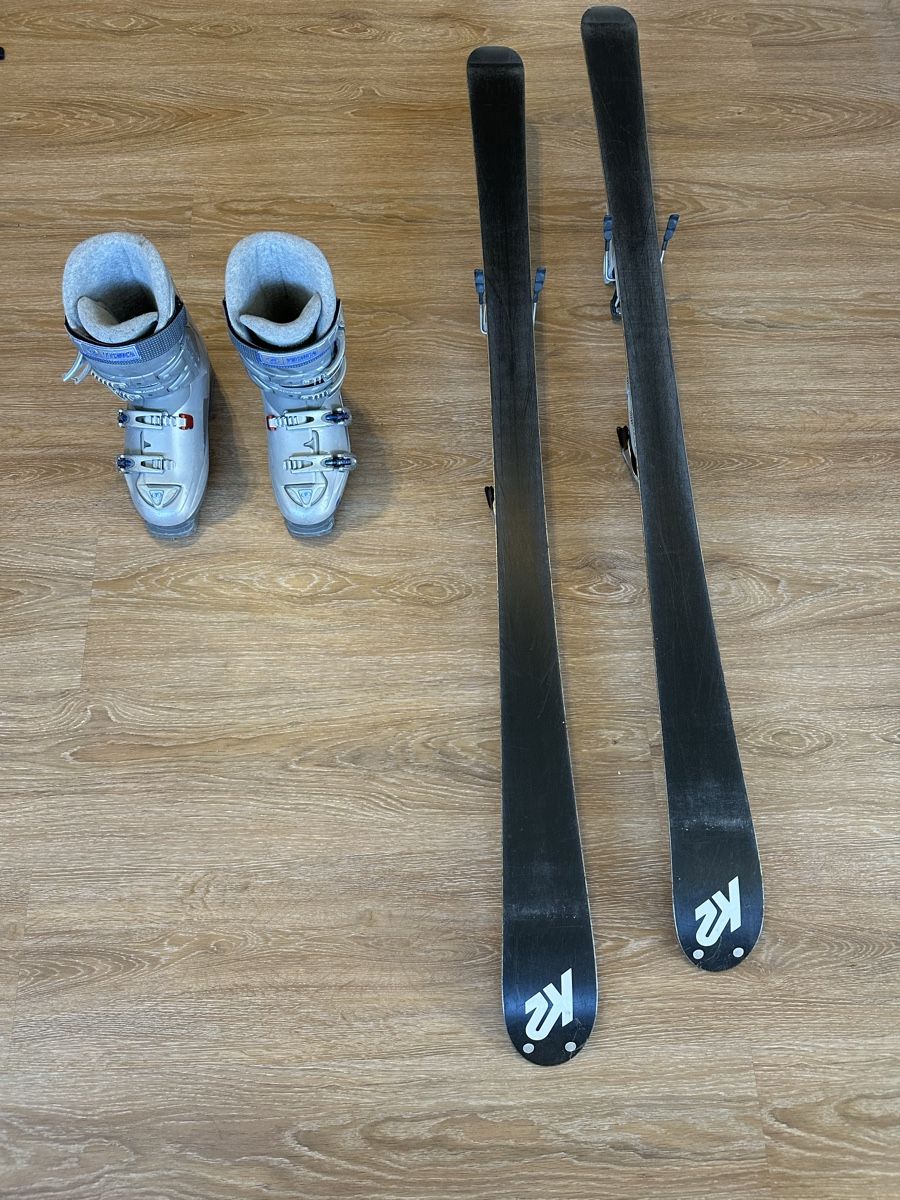 K2 Skis: Ski, Skischuhe & Stöcke – D'occasion à Hinwil par dav_swv6 2