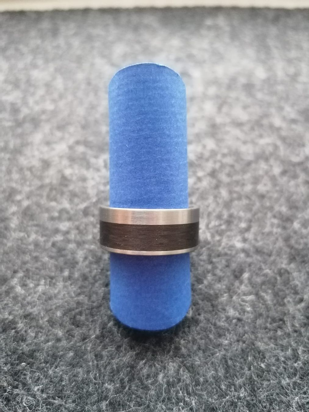 Anelli: Edelstahlring mit Carbon – Nuovo (secondo la descrizione) da Birrhard venduto da pas_5sl2