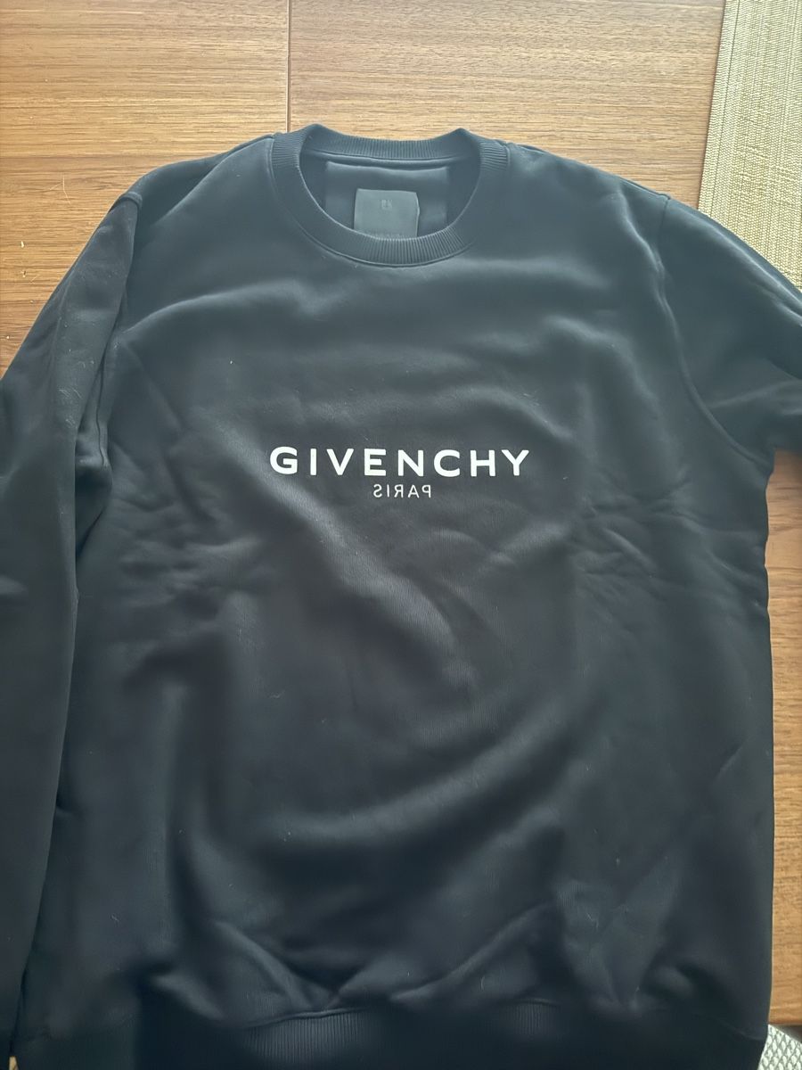 Givenchy Pullover & Sweatshirts: Givenchy pulli – Neu (gemäss Beschreibung) aus Horgen von baluu_10