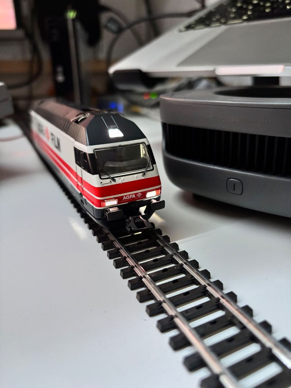 Märklin Modellini di ferrovie: Märklin 83463 Re460 Agfa – Usato da Rothenburg venduto da Vanzonk 8