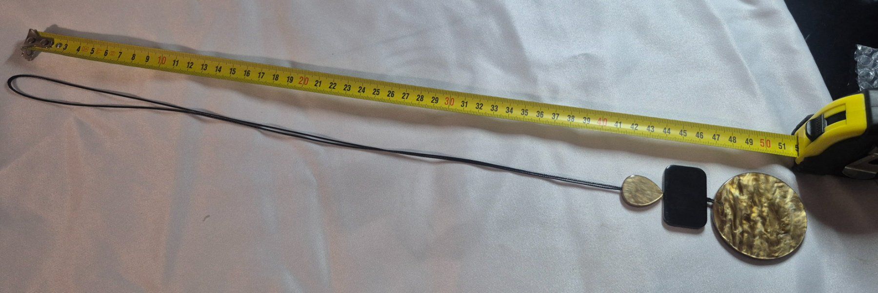 Catenine: Collana con pendententi marrone e nero – Nuovo (secondo la descrizione) da Giubiasco venduto da Stefaniav 4