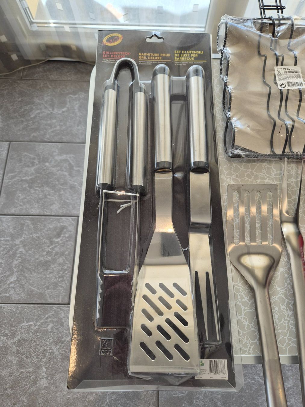 Bestecksets: Zubehör für einen tollen Grillabend – Neu (gemäss Beschreibung) aus Strengelbach von Mosers 2