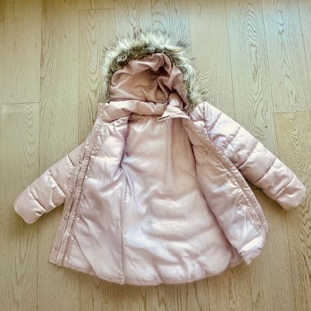 Winterjacke Rosa mit Kapuze - Wie neu!