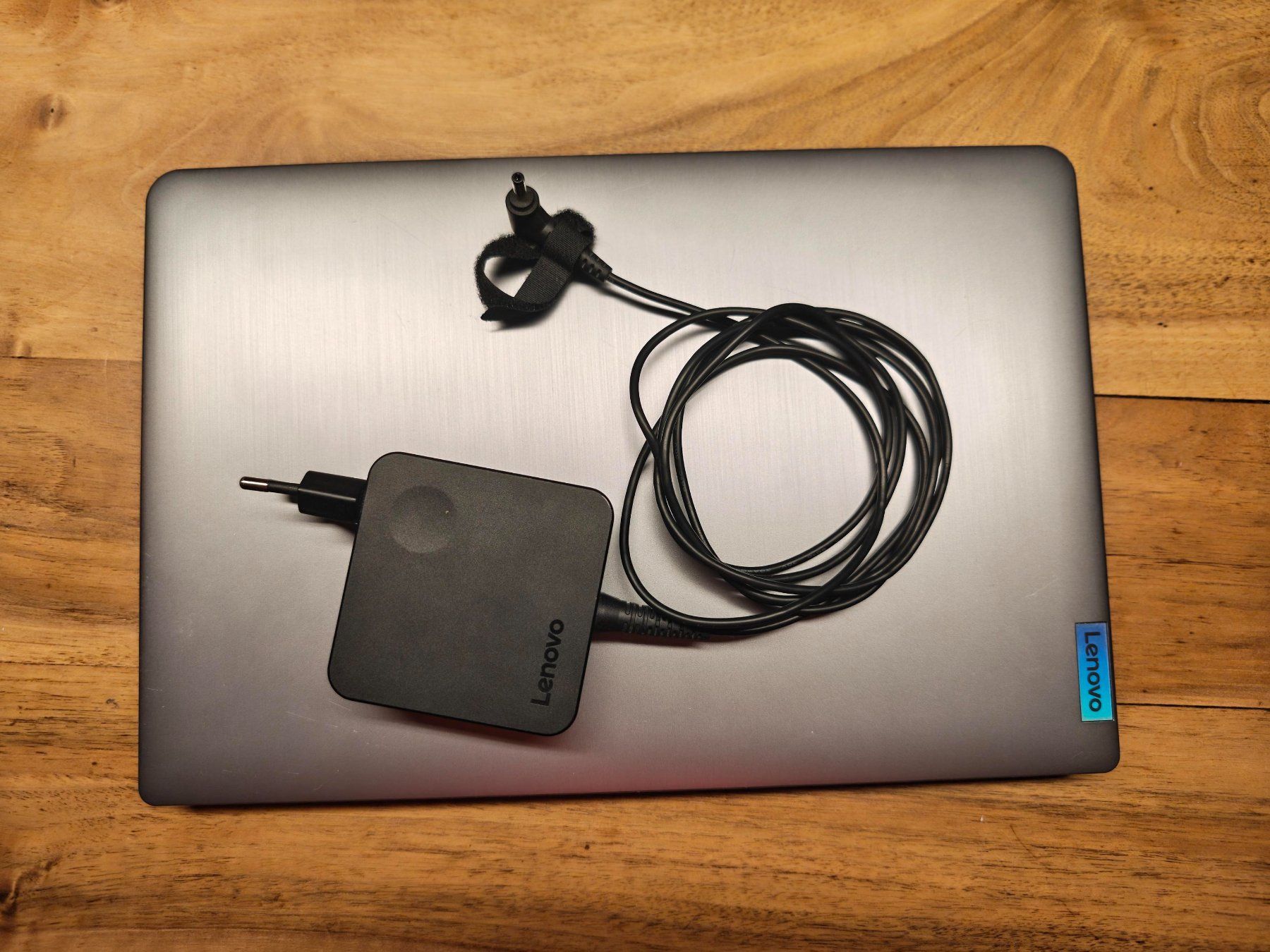 Lenovo Portables: Lenovo Laptop IdeaPad 3 – D'occasion à Grub AR par Herthaner23 1