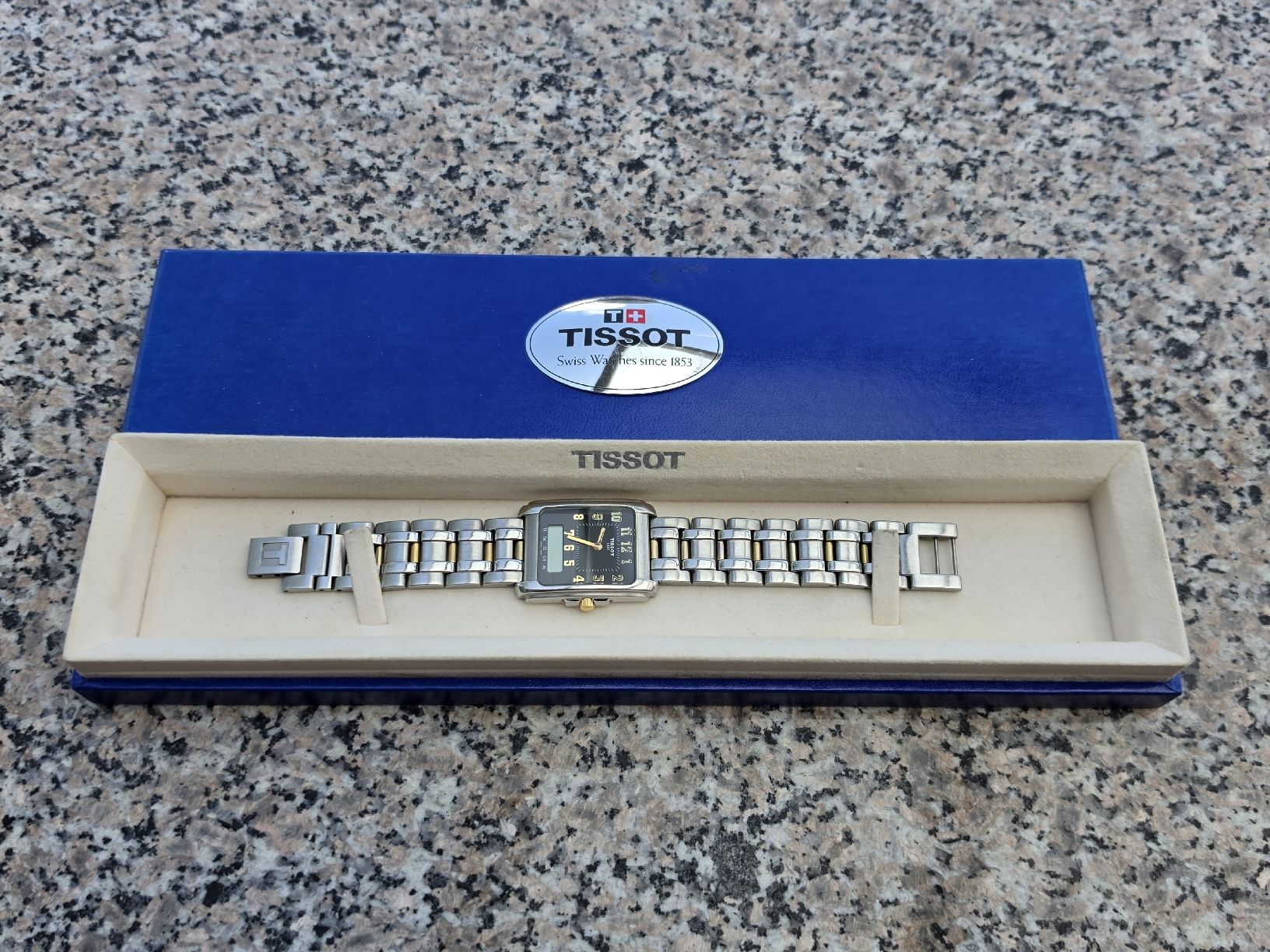 Tissot Orologi: Tissot uhr bicolor mit Originalbox gebraucht quartz  – Usato da Mettlen venduto da elios0888 1