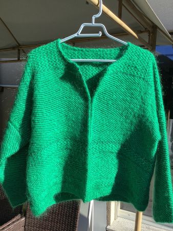 Gilet en laine tissée vert