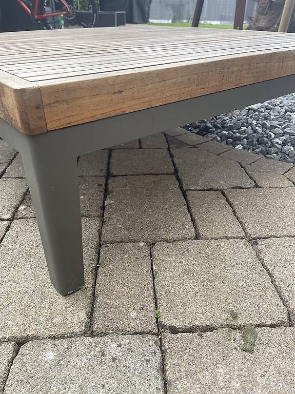 Tavoli: Gartentisch Launch Vintage Echtholz – Usato da Fischbach-göslikon venduto da Trinity16 3