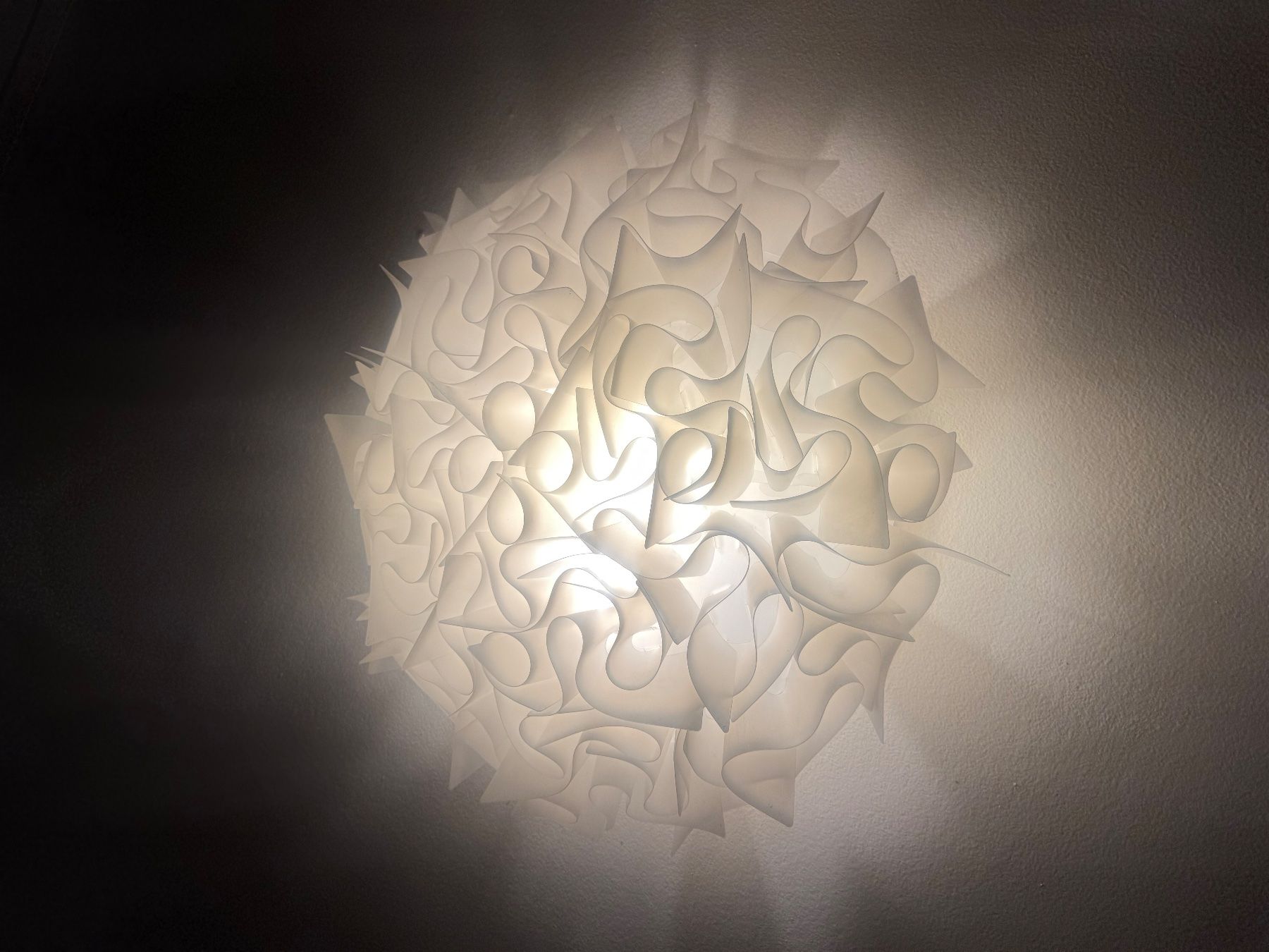 Kronleuchter & Deckenlampen: SLAMP Veli Foliage Decken- oder Wandleuchte – Gebraucht aus Biel-Benken BL von Hellogoodbye 2