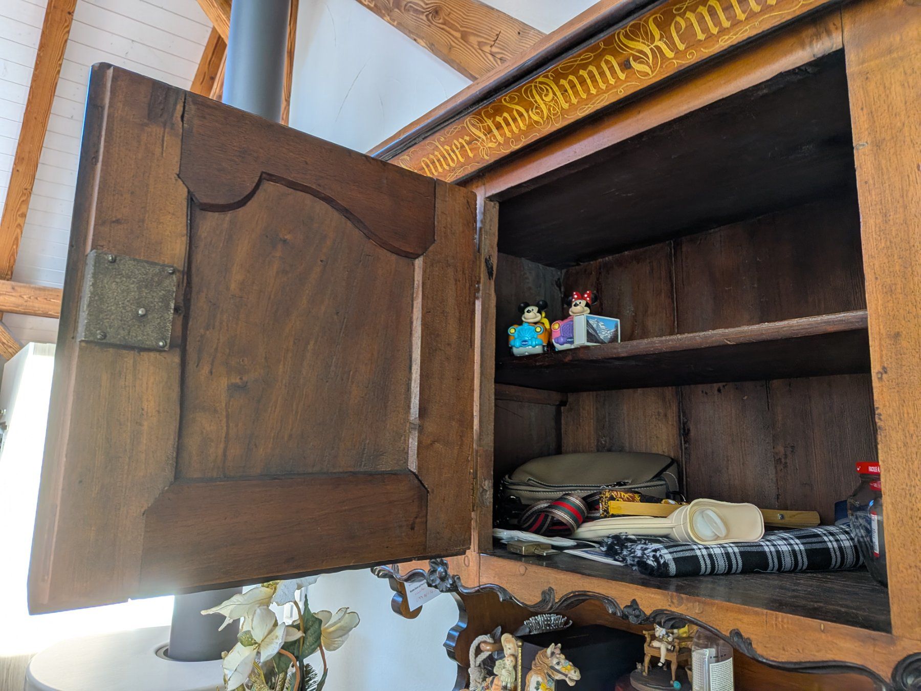 Credenze: Barockbuffet 1727. Nussbaum. Wohnfertig – Usato da Schönenwerd venduto da kybi 9
