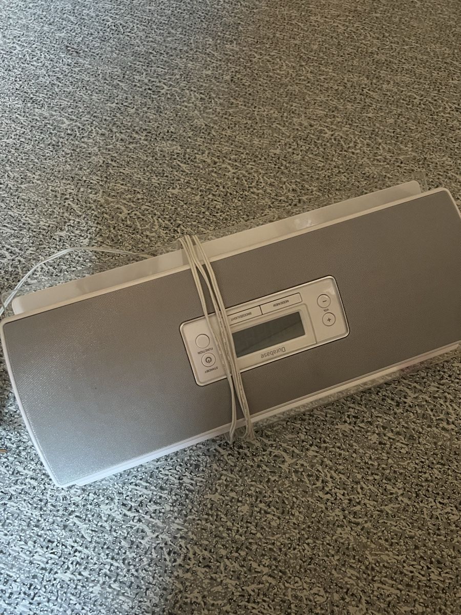 Durabase Haut-parleurs: Bluetooth-Lautsprecher Durabase – D'occasion à Ennetbaden par kri_j5v9 1