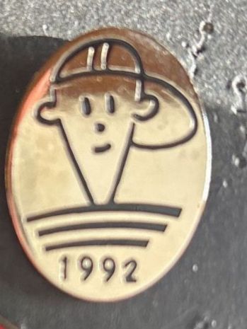 Placchette & Badge: Pin Fido Dido – Usato da Lützelflüh-Goldbach venduto da NicoleL.