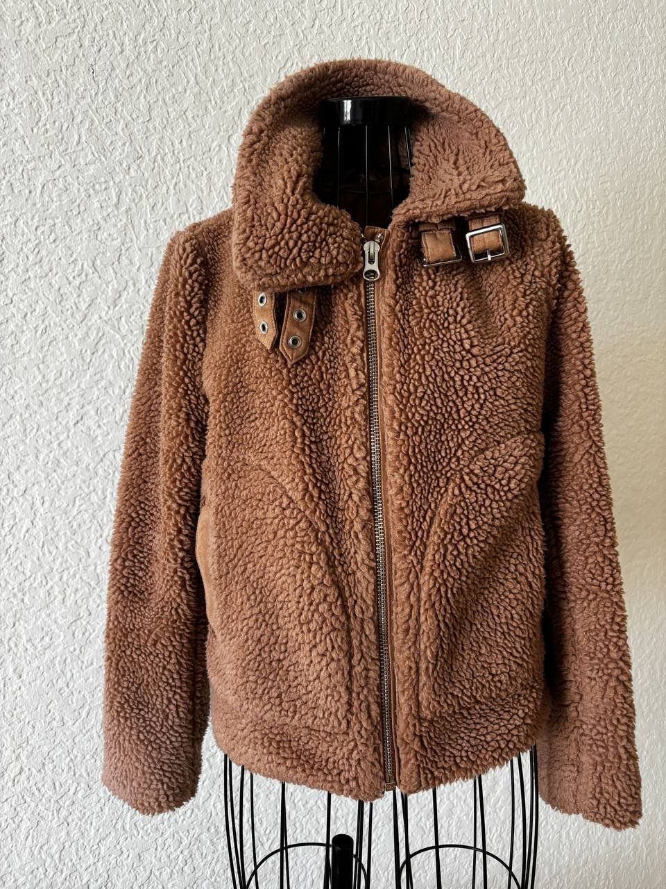 H&M Jacken: Jacket – Gebraucht aus Bern von ViksiBash 1
