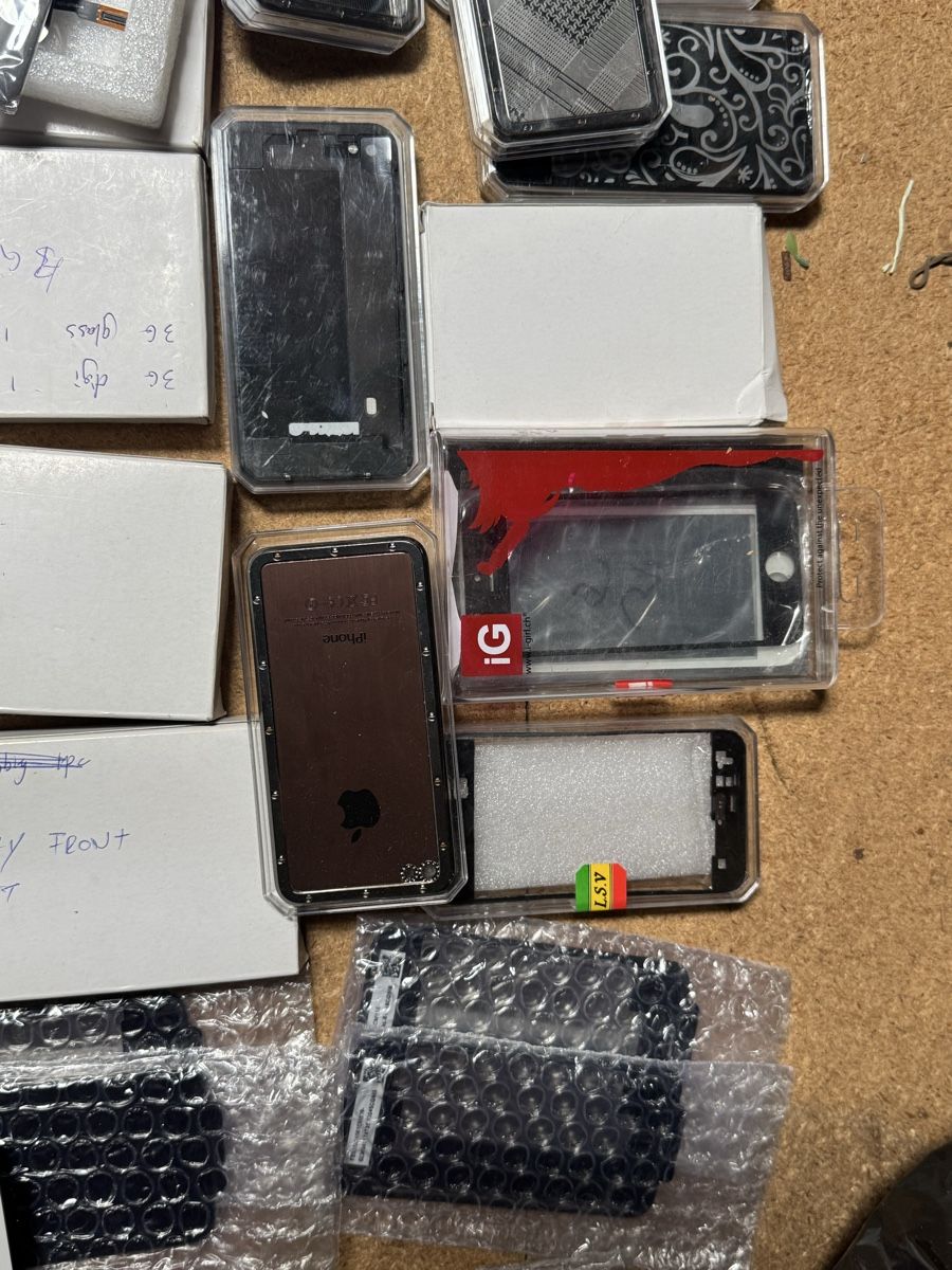 Apple Handys / Smartphones: Restposten 13 verschiedene iphone 4s lcd display und samsung – Neu und originalverpackt aus winterthur von ds09061 4