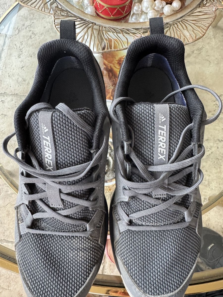 Adidas Scarpe da uomo: Adidas  Terrex Schuhe – Nuovo (secondo la descrizione) da Würenlos venduto da millepini