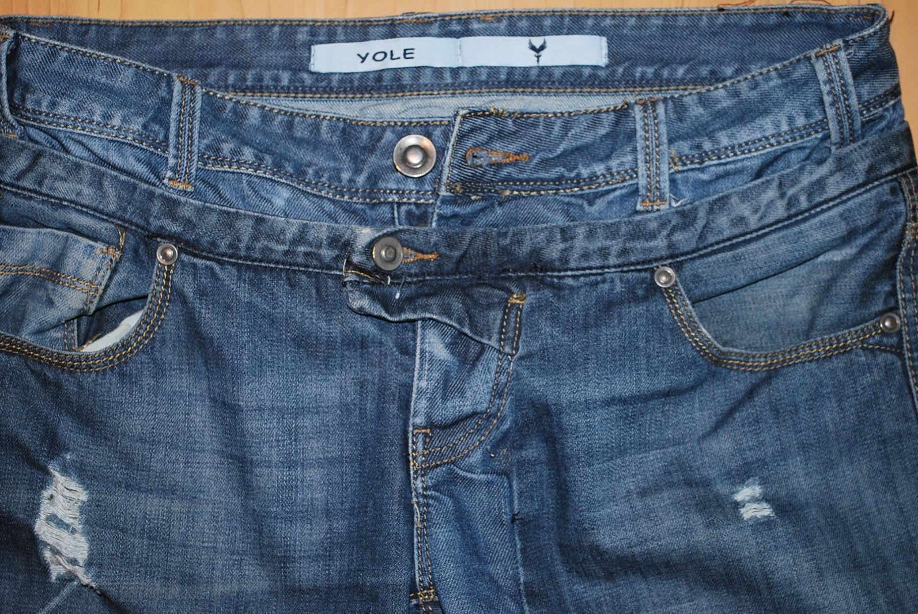 Jeans: Jeans YOLE   Taille/Grosse  50 ou M – Usato da Cossonay-ville venduto da Super-Price-Quality 2