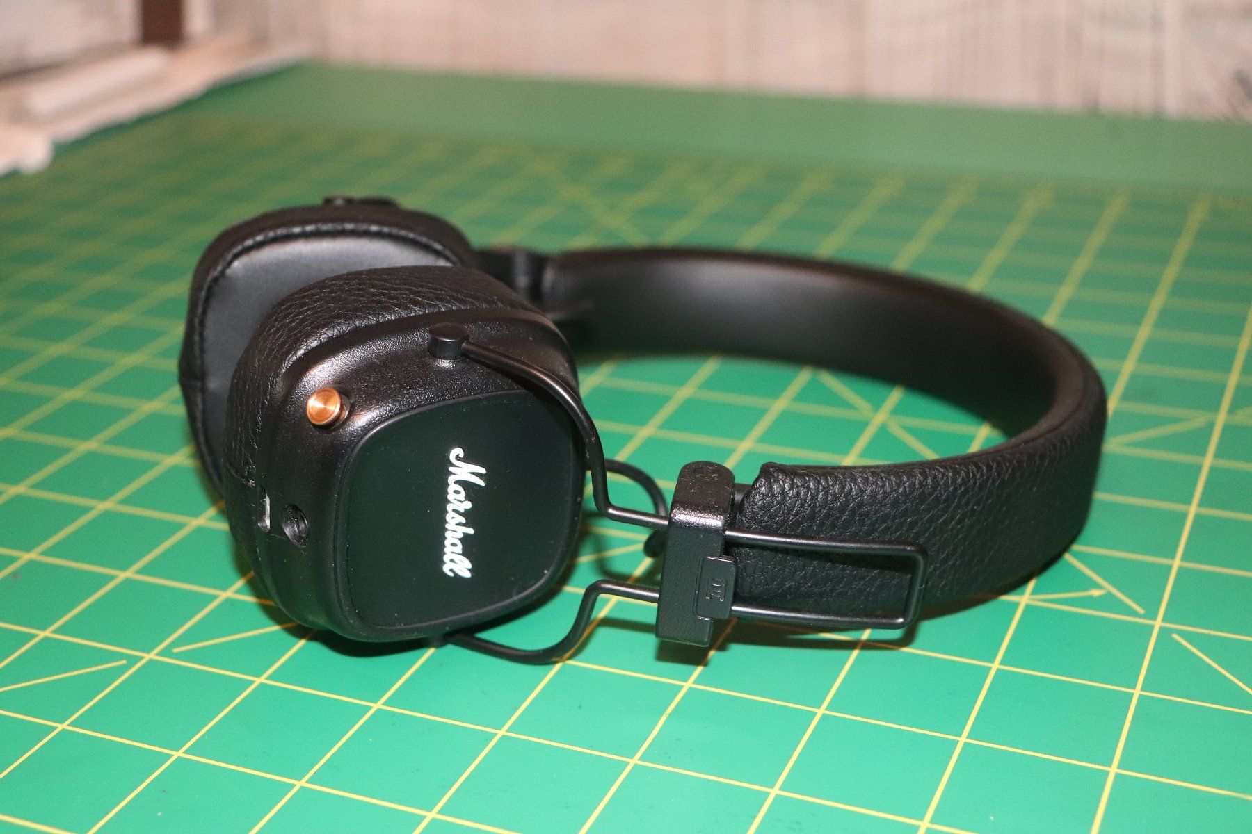 Marshall Cuffie: Marshall Major IV bluetooth – Usato da Fribourg venduto da StegoLoriginal 4