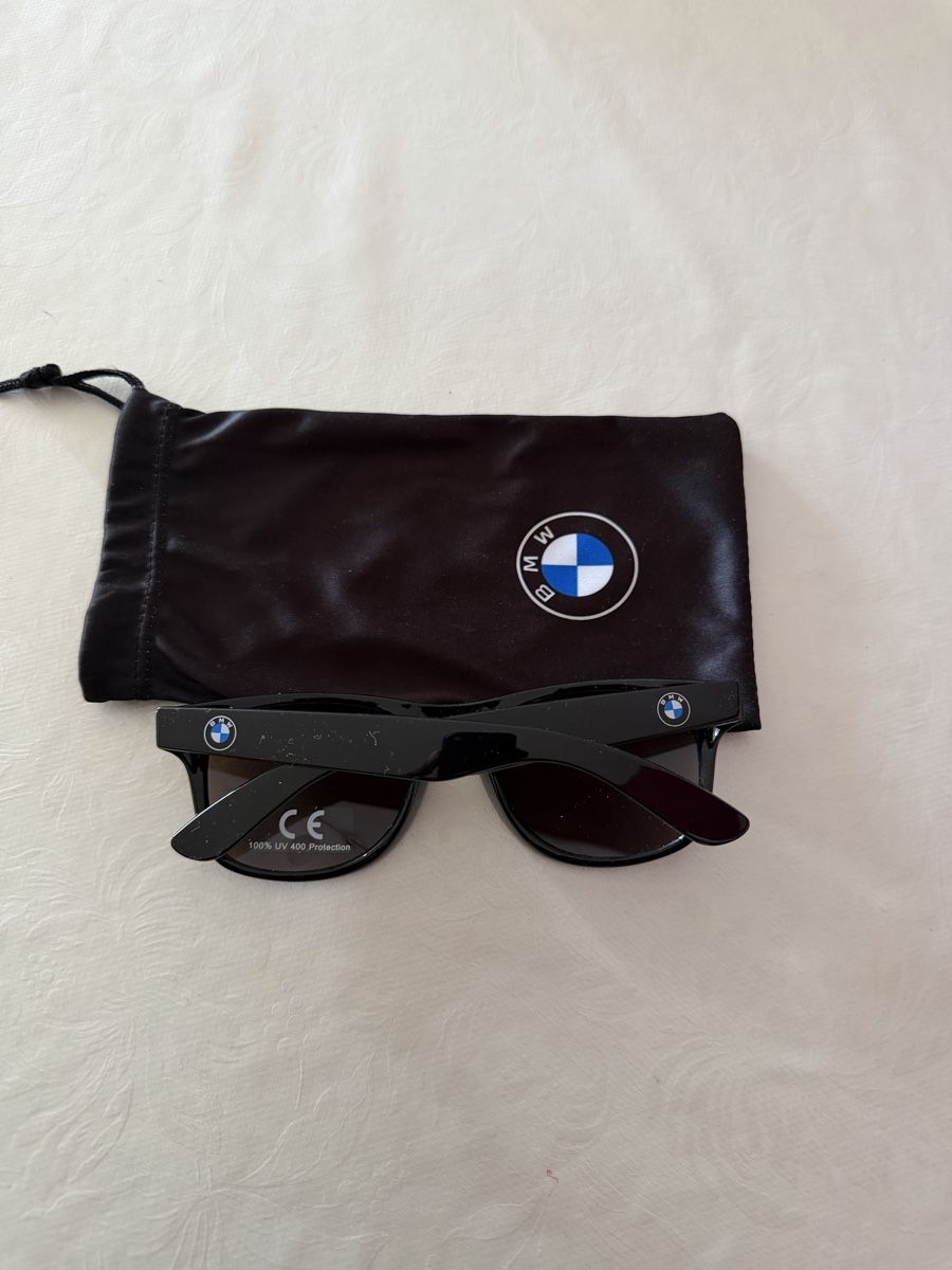 BMW Occhiali & Lenti: Lunette de soleil BMW – Nuovo e nell'imballaggio originale da La Chaux-de-Fonds venduto da CGL_watches16y 1