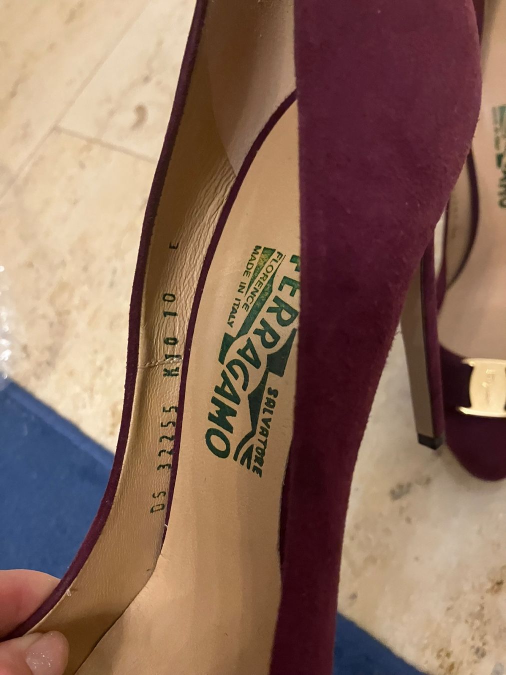 Salvatore Ferragamo Scarpe da donna: Salvatore Ferragamo Pumps – Usato da Walchwil venduto da Maxana 2