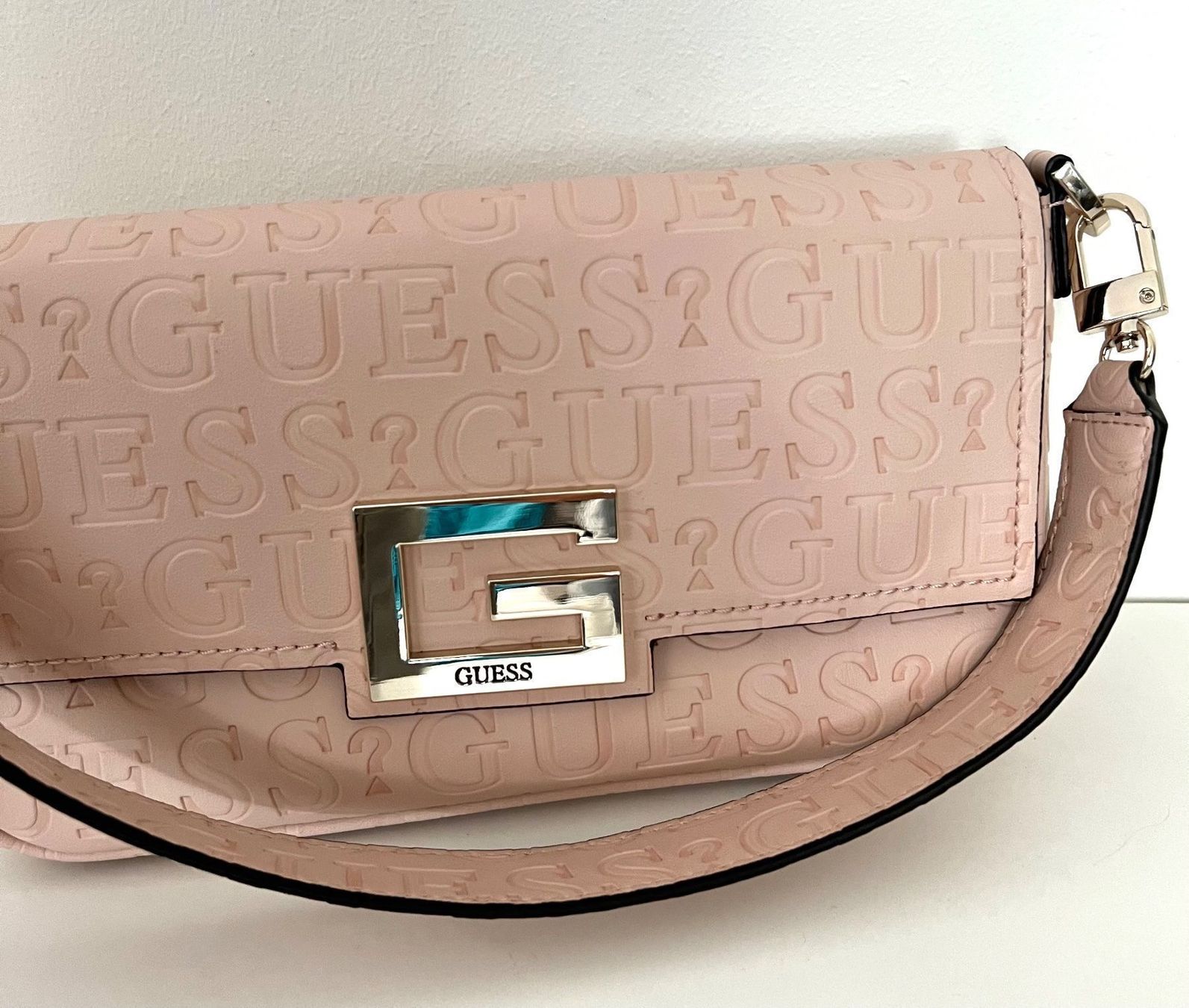 Guess Borse da donna: Guess Handtasche (rosa) – Nuovo (secondo la descrizione) da Eichberg venduto da Lolapop18 2