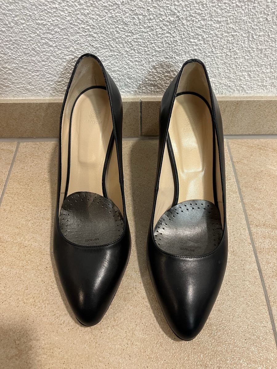 Navyboot Scarpe da donna: Navyboot Classic Navy Blue Pumps - 40 – Usato da Zürich venduto da dbi_8v5f 1