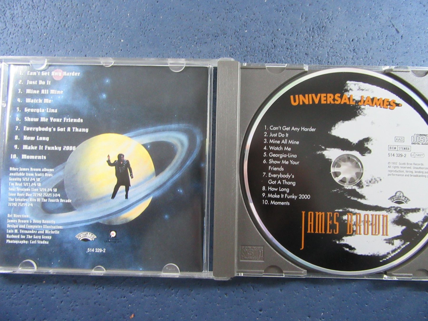 CD: JAMES BROWN " UNIVERSAL JAMES " CD – Usato da Ettingen venduto da Hausi4711 1